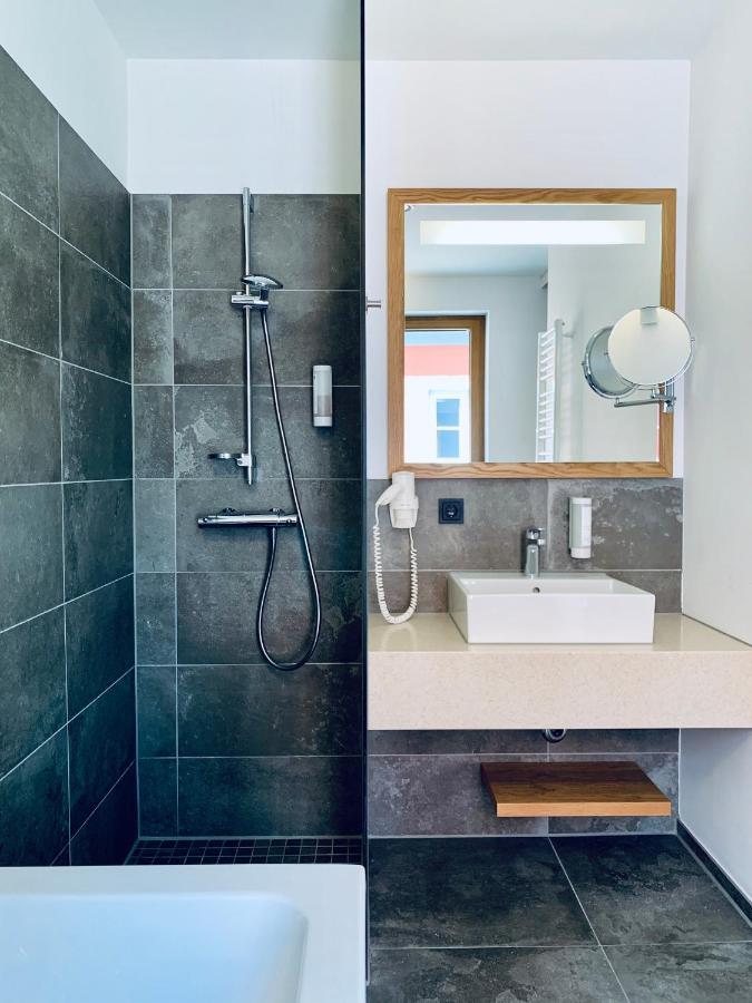 Stadthotel Kachelofen 크룸바흐 외부 사진