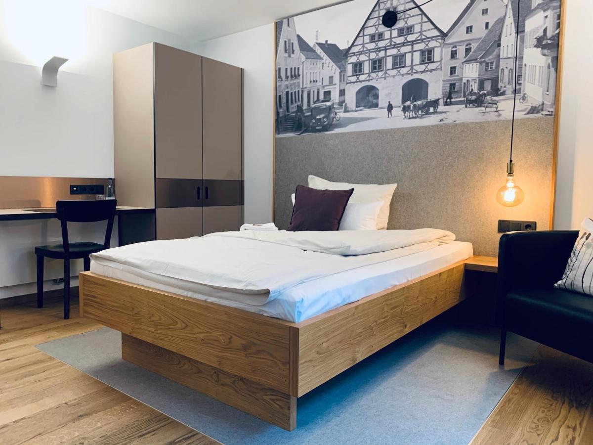 Stadthotel Kachelofen 크룸바흐 외부 사진