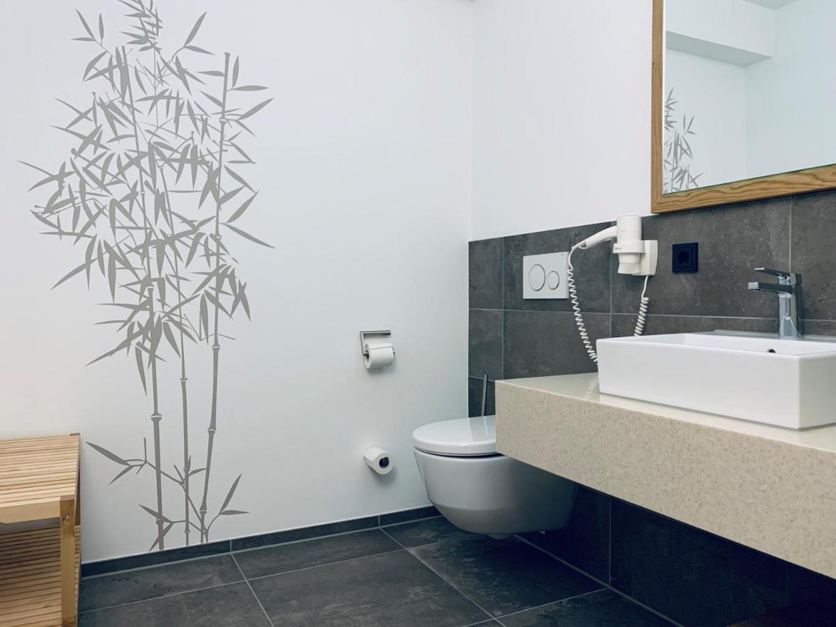 Stadthotel Kachelofen 크룸바흐 외부 사진