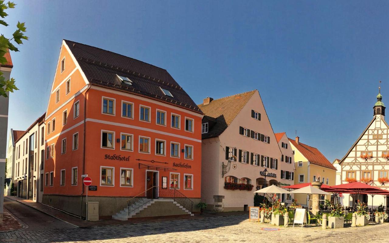 Stadthotel Kachelofen 크룸바흐 외부 사진