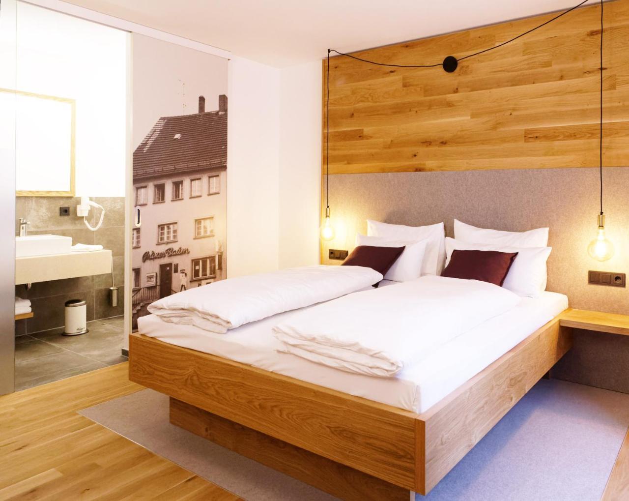 Stadthotel Kachelofen 크룸바흐 외부 사진